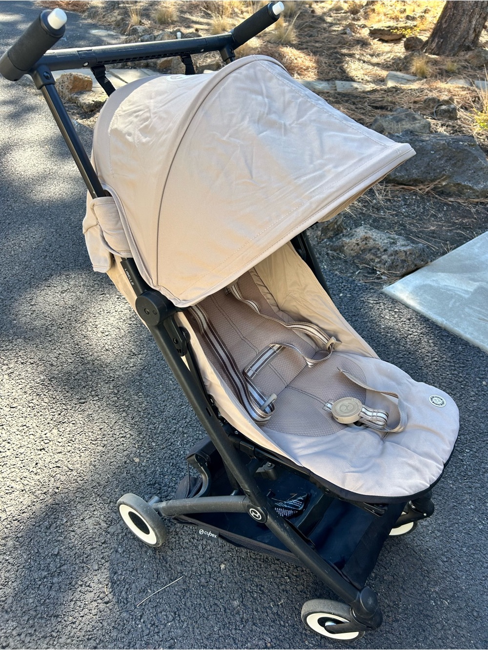 Cybex Liabelle 2 compact travel stroller